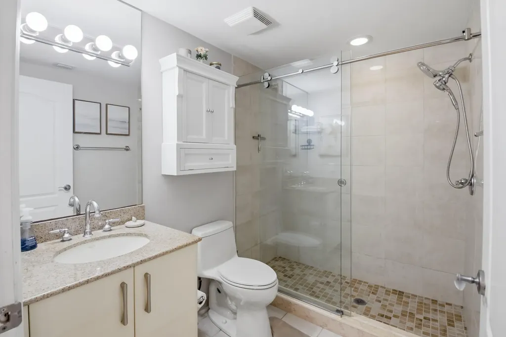 191 SE 20th Avenue Deerfield Beach FL 33441