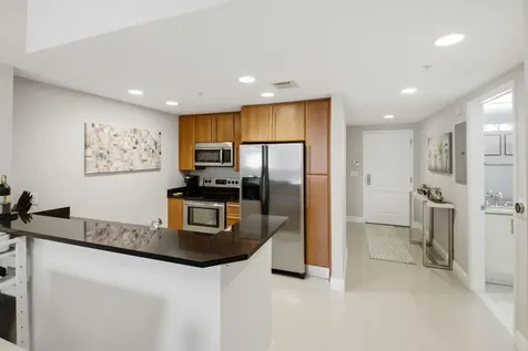 191 SE 20th Avenue Deerfield Beach FL 33441