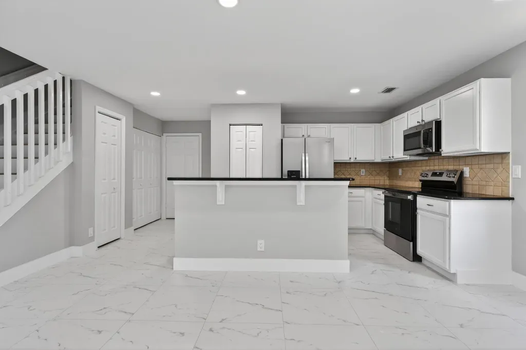 106 Fox Meadow Run Jupiter FL 33458
