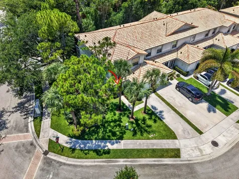106 Fox Meadow Run Jupiter FL 33458
