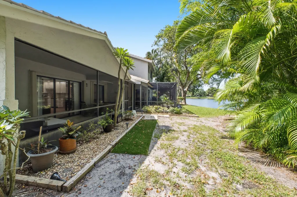 608 Northshore Drive Deerfield Beach FL 33442
