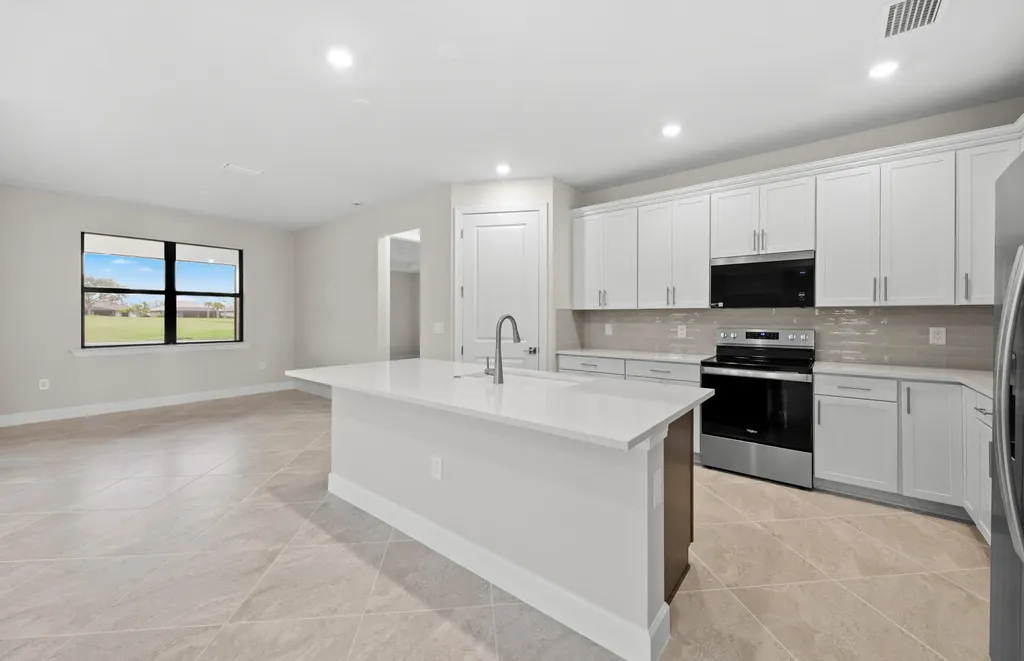 3922 E Hampton Circle Alva FL 33920