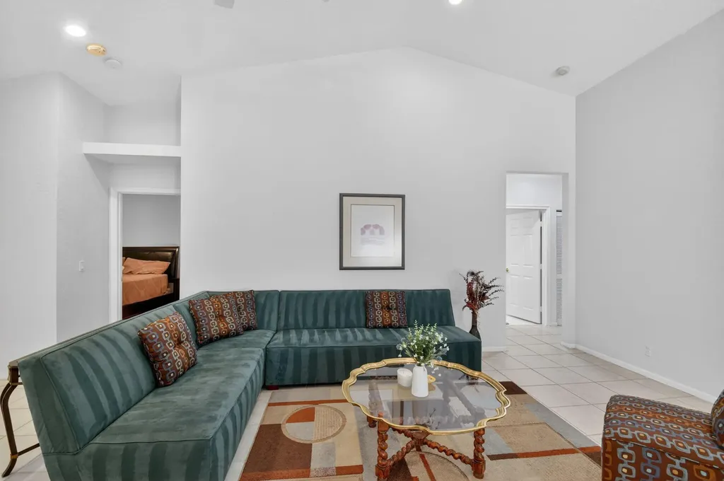 7910 Laina Lane Boynton Beach FL 33437