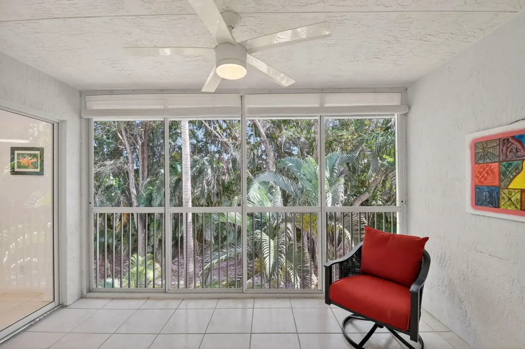 7910 Laina Lane Boynton Beach FL 33437