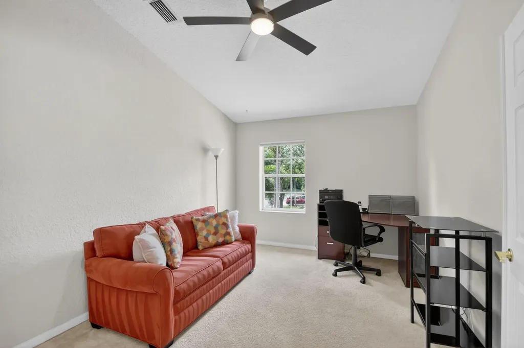 7910 Laina Lane Boynton Beach FL 33437