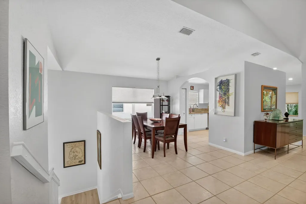 7910 Laina Lane Boynton Beach FL 33437