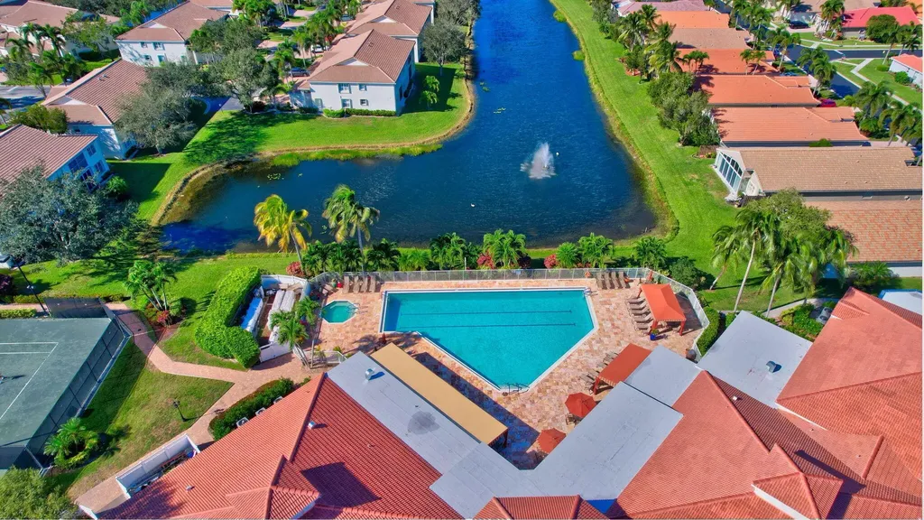 7910 Laina Lane Boynton Beach FL 33437