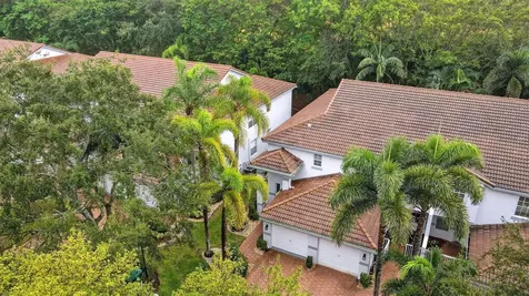 7910 Laina Lane Boynton Beach FL 33437