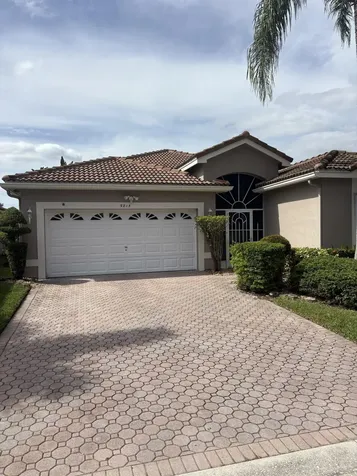 9815 Lemonwood Drive Boynton Beach FL 33437