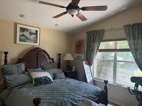 9815 Lemonwood Drive Boynton Beach FL 33437