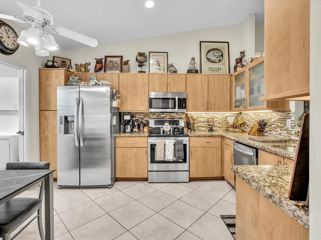6454 Pointe Pleasant Circle Delray Beach FL 33484