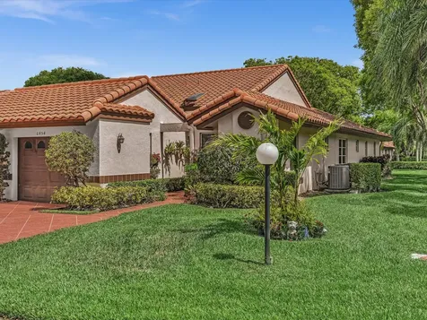 6454 Pointe Pleasant Circle Delray Beach FL 33484