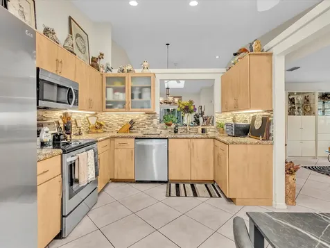 6454 Pointe Pleasant Circle Delray Beach FL 33484