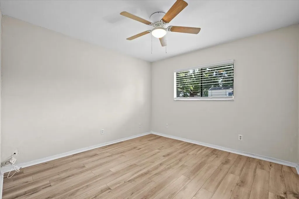 2261 SE Pear Lane Port St Lucie FL 34952