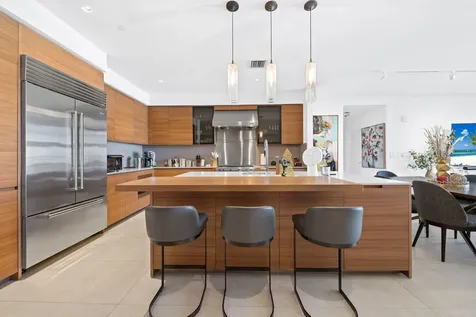 3581 E Glencoe Street Miami FL 33133