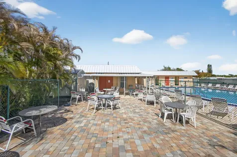 8420 SE Eagle Avenue Hobe Sound FL 33455