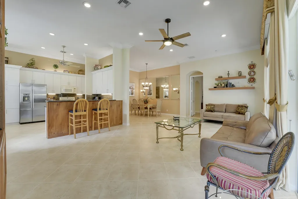 6554 Pavone Street Lake Worth FL 33467