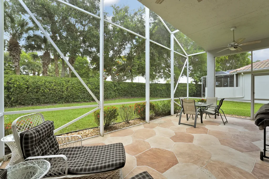 6554 Pavone Street Lake Worth FL 33467