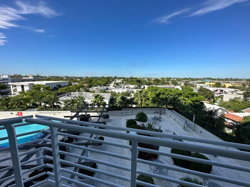 1551 N Flagler Drive West Palm Beach FL 33401