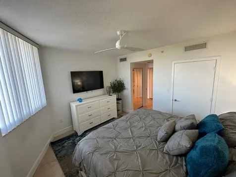 1551 N Flagler Drive West Palm Beach FL 33401