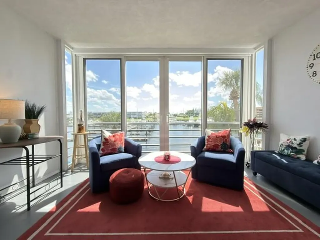 29 Yacht Club Drive North Palm Beach FL 33408