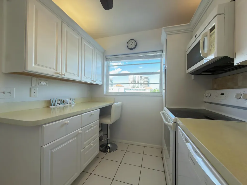 29 Yacht Club Drive North Palm Beach FL 33408