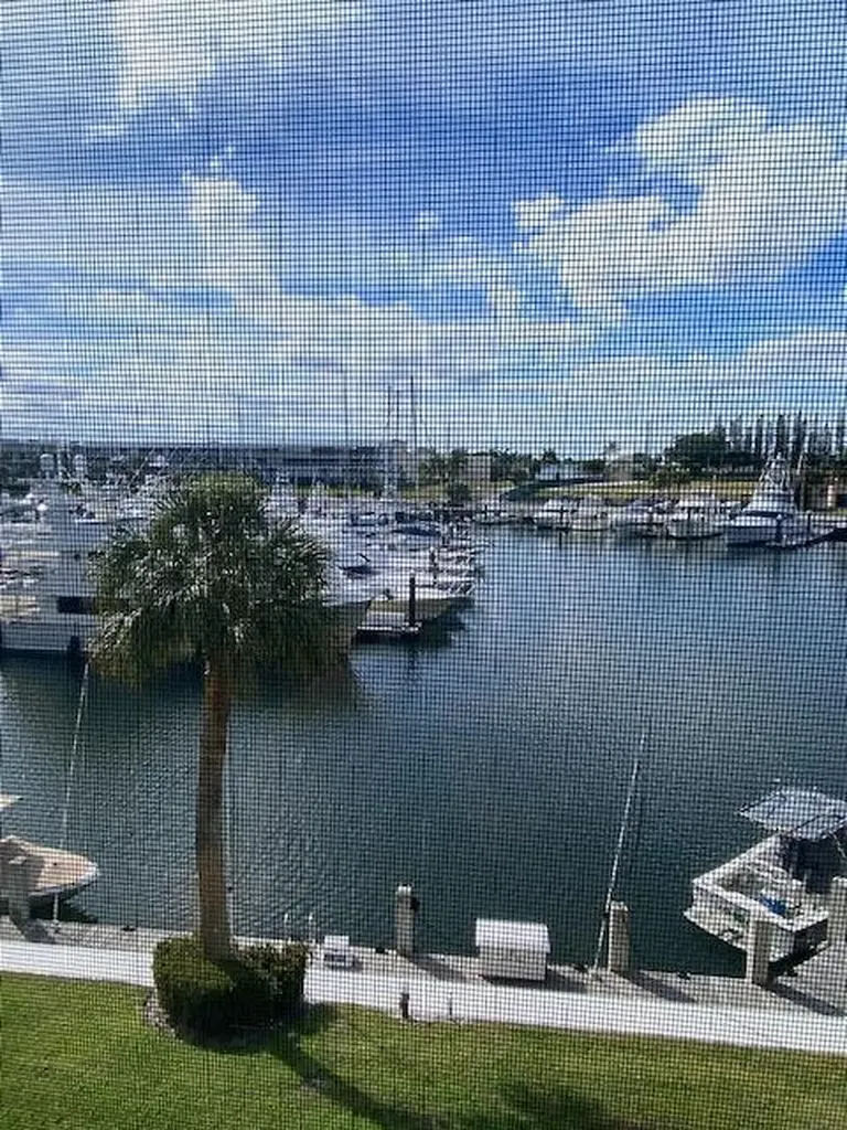 29 Yacht Club Drive North Palm Beach FL 33408