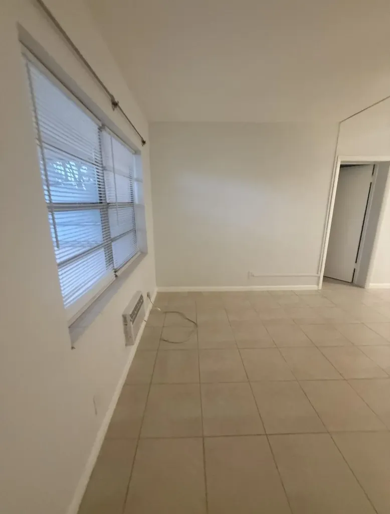 2017 NE 18th Street Fort Lauderdale FL 33305