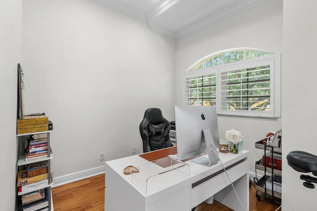 400 NE 69th Circle Boca Raton FL 33487