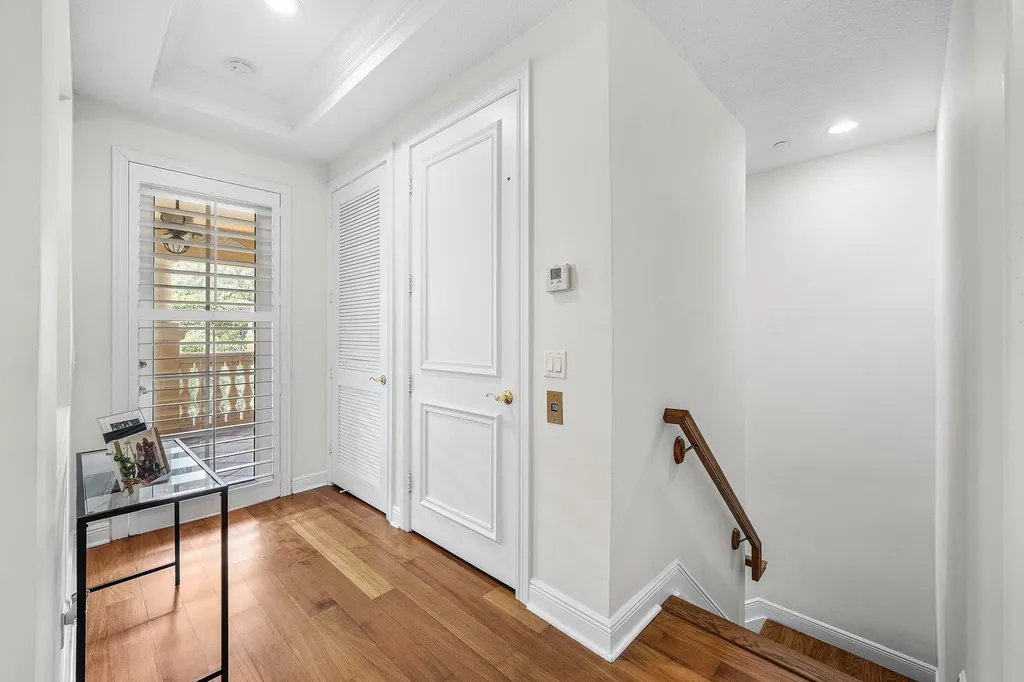 400 NE 69th Circle Boca Raton FL 33487