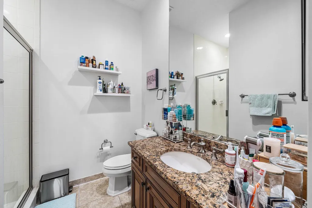 400 NE 69th Circle Boca Raton FL 33487
