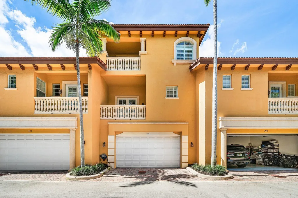 400 NE 69th Circle Boca Raton FL 33487