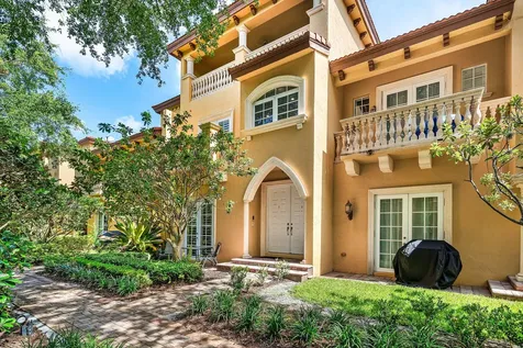 400 NE 69th Circle Boca Raton FL 33487