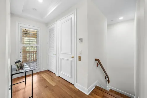 400 NE 69th Circle Boca Raton FL 33487