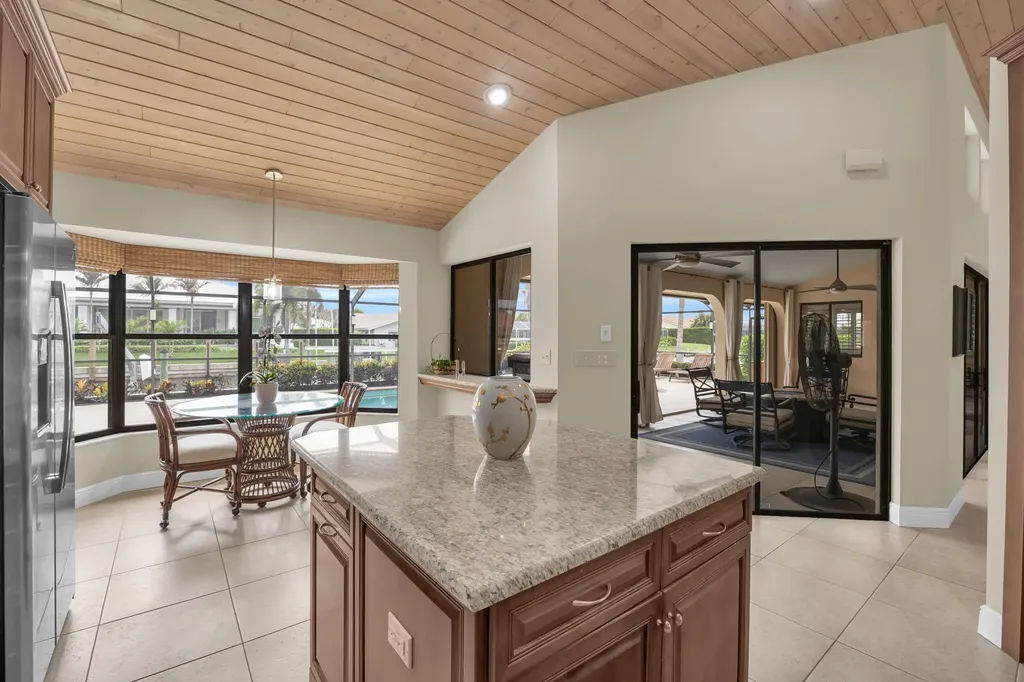 9067 SE Star Island Way Hobe Sound FL 33455