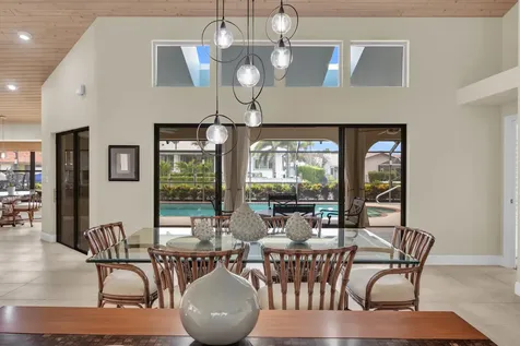 9067 SE Star Island Way Hobe Sound FL 33455