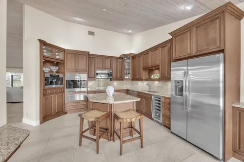 9067 SE Star Island Way Hobe Sound FL 33455