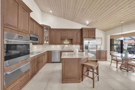 9067 SE Star Island Way Hobe Sound FL 33455