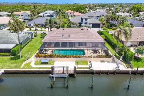 9067 SE Star Island Way Hobe Sound FL 33455
