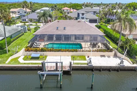 9067 SE Star Island Way Hobe Sound FL 33455