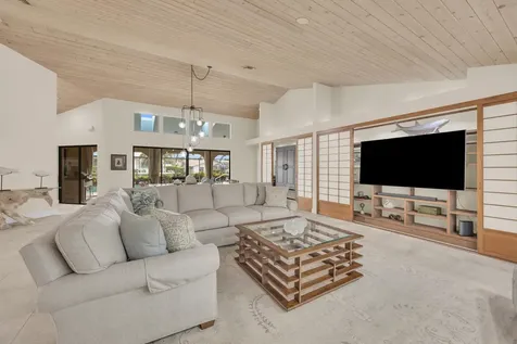 9067 SE Star Island Way Hobe Sound FL 33455