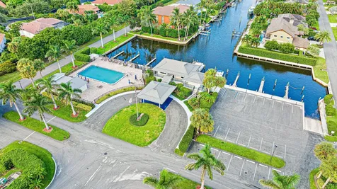 9067 SE Star Island Way Hobe Sound FL 33455