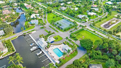 9067 SE Star Island Way Hobe Sound FL 33455