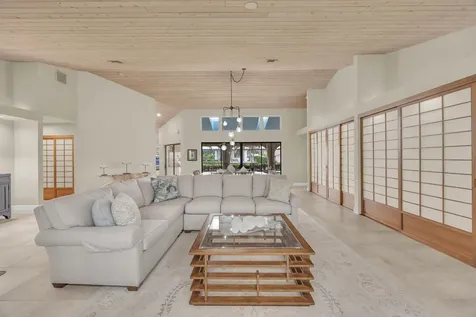 9067 SE Star Island Way Hobe Sound FL 33455