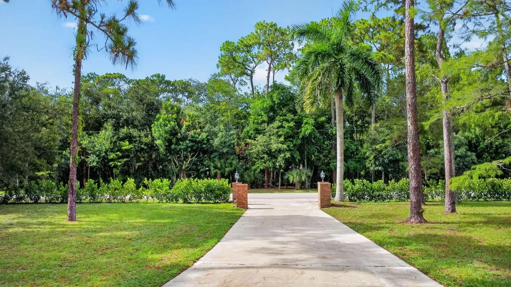 14780 Draft Horse Lane Wellington FL 33414