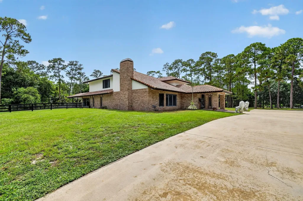 14780 Draft Horse Lane Wellington FL 33414