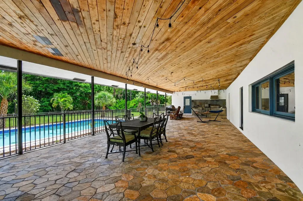14780 Draft Horse Lane Wellington FL 33414