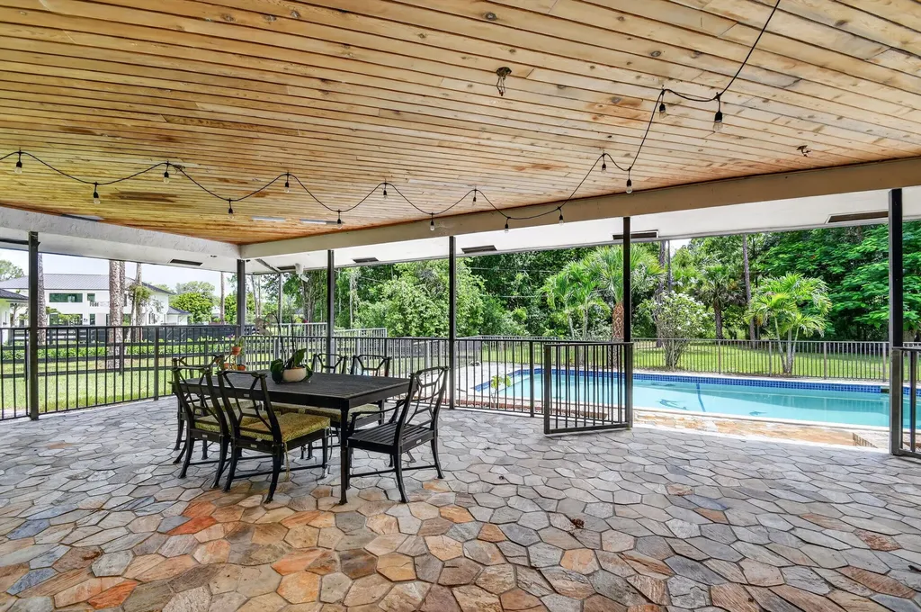 14780 Draft Horse Lane Wellington FL 33414