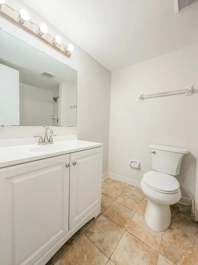 3148 N Dixie Highway Boca Raton FL 33431