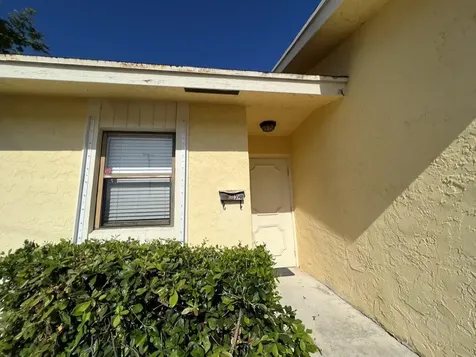 3148 N Dixie Highway Boca Raton FL 33431